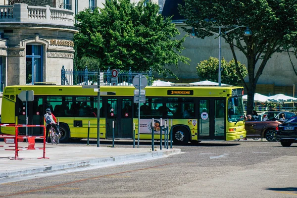 Реймс Франс 2021 Автобус Їде Вулицями Рейму Під Час Спалаху — стокове фото