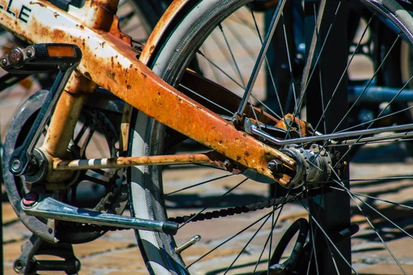 Reims França Junho 2021 Bicicleta Estacionada Nas Ruas Centro Cidade — Fotografia de Stock