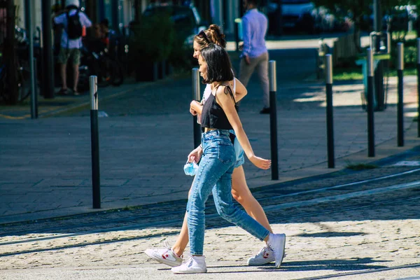 Reims France June 2021 Pedestrians Walking Streets Reims Coronavirus Outbreak — Stock Photo, Image