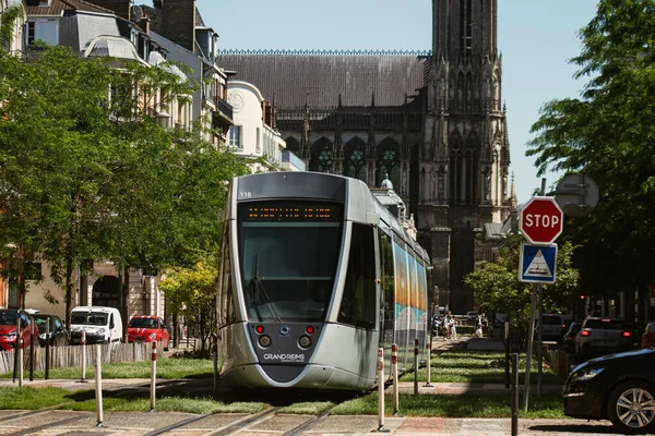 Reims France Juin 2021 Tramway Électrique Moderne Pour Les Passagers — Photo