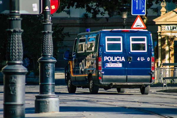 Sevilla Automatische Übersetzung 2021 Polizeiwagen Rollen Durch Die Straßen Von — Stockfoto