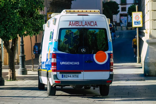 Seville Spain July 2021 Ambulance Driving Streets Seville Emblematic City — Stock Photo, Image