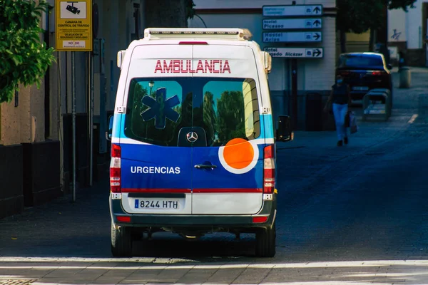 Sevilla Spanien Juli 2021 Ambulans Kör Genom Gatorna Sevilla Symbolisk — Stockfoto