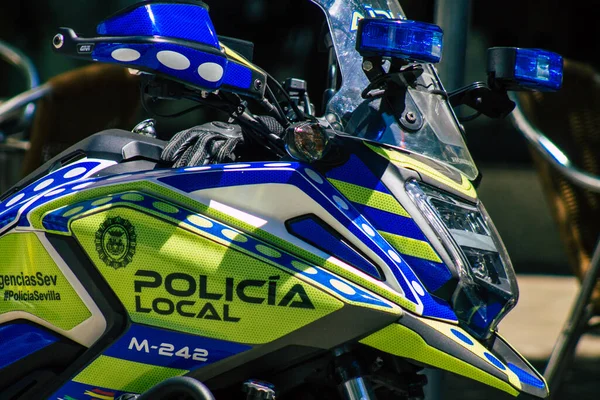 Севілья Іспанія Липня 2021 Року Поліцейський Мотоцикл Припаркований Вулицях Севільї — стокове фото
