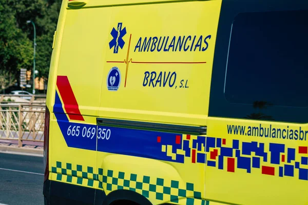 Seville Spain July 2021 Ambulance Driving Streets Seville Emblematic City — Stock Photo, Image