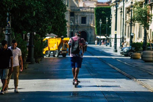 Sevilla España Julio 2021 Personas Rodando Con Scooter Eléctrico Las — Foto de Stock