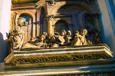 Seville İspanya 2 Temmuz 2021 Santa Mara de la Seder de Sevilla Başpiskoposluk Kilisesi dış cephenin ayrıntıları dünyanın en büyük Gotik katedrali.