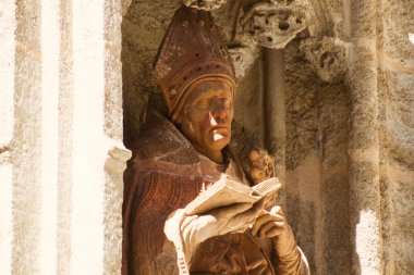 Seville İspanya 2 Temmuz 2021 Saint Metropolitan ve Patriksel Sevilla Katedrali dış cephenin ayrıntıları dünyanın en büyük Gotik katedrali.