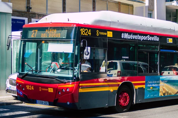 Seville Spain July 2021 Bus Driving Streets Seville Emblematic City — Stock Photo, Image