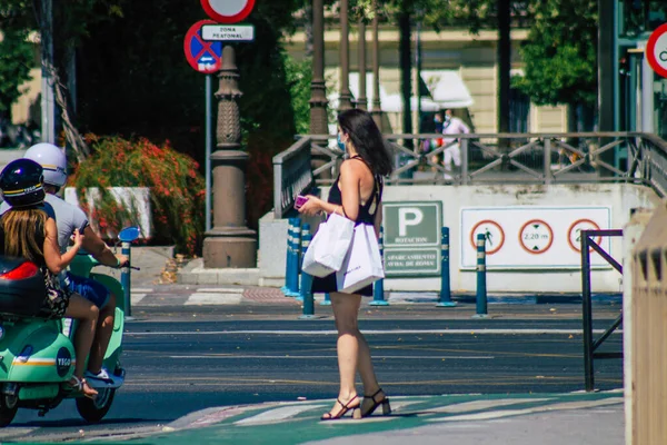 Seville Spain July 2021 Pedestrians Walking Streets Seville Coronavirus Outbreak — Stock Photo, Image