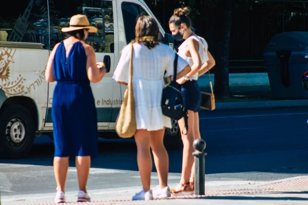 Севилья Испания Июля 2021 Года Пешеходы Идущие Улицам Севильи Время — стоковое фото