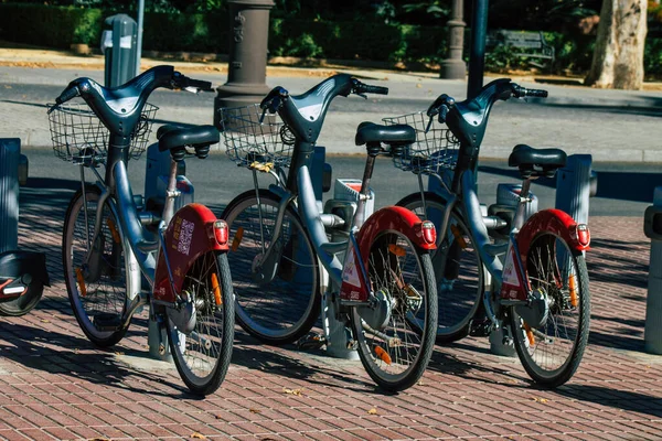 Seville Spain July 2021 Accessible Bicycles Hire Short Periods Time — Foto de Stock