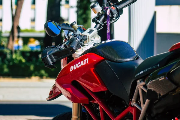 Sevilla Automatische Übersetzung Spanien Juli 2021 Ducati Motorrad Geparkt Den — Stockfoto