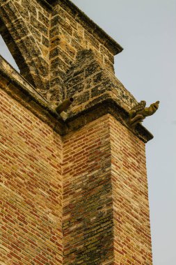 Carmona İspanya 15 Temmuz 2021 Santa Maria Manastırı Gotik bir kilisedir ve esasen 15. ve 16. yüzyıllarda Carmona eski camii üzerine inşa edilmiş bir katedraldir.