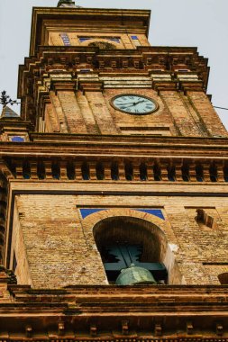 Carmona İspanya 15 Temmuz 2021 Santa Maria Manastırı Gotik bir kilisedir ve esasen 15. ve 16. yüzyıllarda Carmona eski camii üzerine inşa edilmiş bir katedraldir.