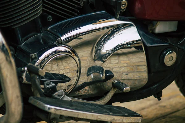 Seville Spain July 2021 Closeup Mechanics Motorcycle Parked Parking Lot — Stock Photo, Image