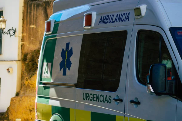 Carmona Spanien Juli 2021 Ambulans Kör Genom Gatorna Carmona Utbrottet — Stockfoto