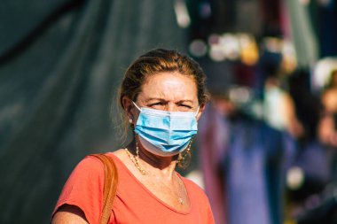 Carmona İspanya 19 Temmuz 2021 Coronavirus salgını sırasında İspanya 'da maske takmak zorunludur.