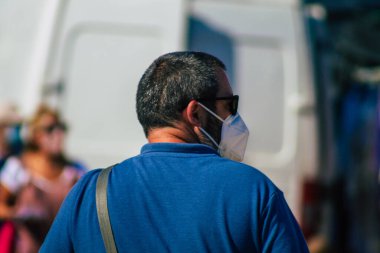 Carmona İspanya 19 Temmuz 2021 Coronavirus salgını sırasında İspanya 'da maske takmak zorunludur.