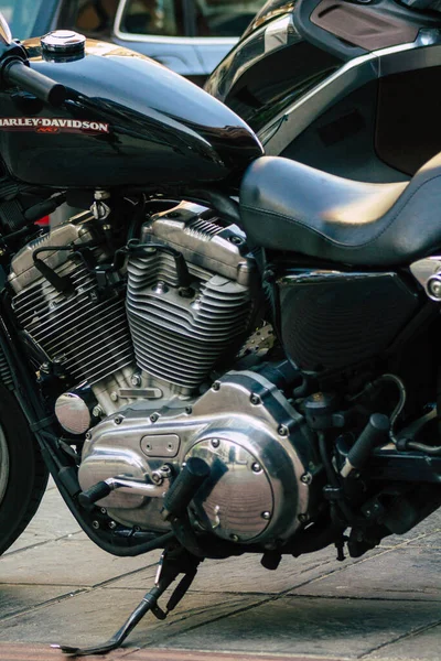 Sevilha Espanha Julho 2021 Harley Davidson 883 Motocicleta Estacionada Nas — Fotografia de Stock
