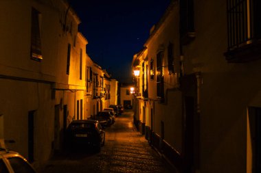 Carmona İspanya 23 Temmuz 2021 'de Carmona şehrinin dar sokaklarında bulunan 