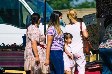 Carmona İspanya 26 Temmuz 2021 Coronavirus salgını sırasında İspanya 'da maske takmak zorunludur.