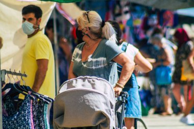 Carmona İspanya 26 Temmuz 2021 Coronavirus salgını sırasında İspanya 'da maske takmak zorunludur.