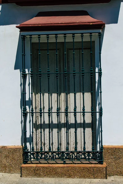 Carmona Automatische Übersetzung Juli 2021 Closeup Fenster Eines Alten Hauses — Stockfoto