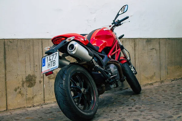 Carmona Spanien Juli 2021 Ducati Monster Motorcykel Parkerad Gatorna Carmona — Stockfoto