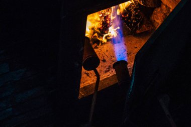 Carmona İspanya 3 Ağustos 2021 Los Hermanos içki imalathanesi 400 litre kapasiteye sahip iki 140 yıllık bakır imalathanesinden oluşur.