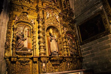 Seville İspanya 10 Ağustos 2021 Santa Maria de Sevilla 'daki Aziz Metropolitan ve Patriksel Katedrali dünyanın en büyük Gotik katedrali.