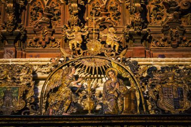 Seville İspanya 10 Ağustos 2021 Santa Maria de Sevilla 'daki Aziz Metropolitan ve Patriksel Katedrali dünyanın en büyük Gotik katedrali.