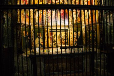 Seville İspanya 10 Ağustos 2021 Santa Maria de Sevilla 'daki Aziz Metropolitan ve Patriksel Katedrali dünyanın en büyük Gotik katedrali.