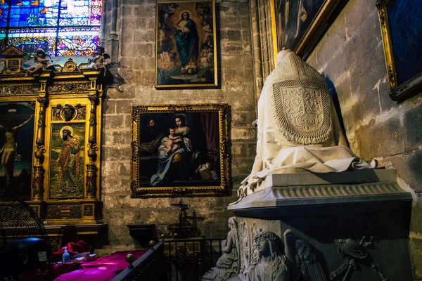 stock image Seville Spain August 10, 2021 Inside the Saint Metropolitan and Patriarchal Cathedral Church of Santa Maria de Sevilla, It is the largest Gothic cathedral in the world