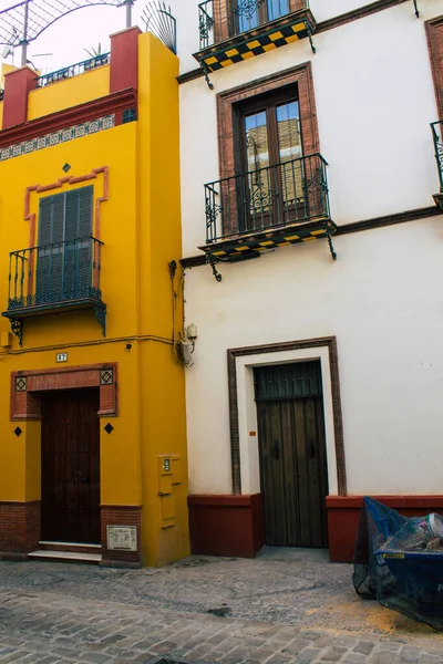 Sevilla Automatische Übersetzung Spanien August 2021 Fassade Eines Gebäudes Den — Stockfoto