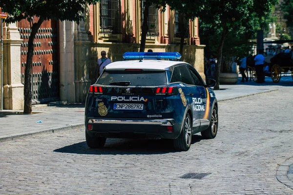 Севілья Іспанія Серпня 2021 Року Поліцейська Машина Патрулює Вулиці Севільї — стокове фото