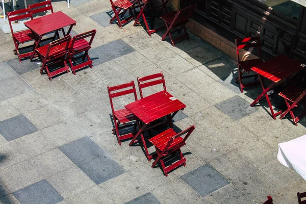 Sevilha Espanha Agosto 2021 Cadeiras Mesas Restaurante Nas Ruas Sevilha — Fotografia de Stock