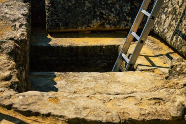 Carmona İspanya 19 Ağustos 2021 'de İspanya' nın en büyük ve en iyi korunmuş Roma cenaze komplekslerinden biri olarak kabul edilir.