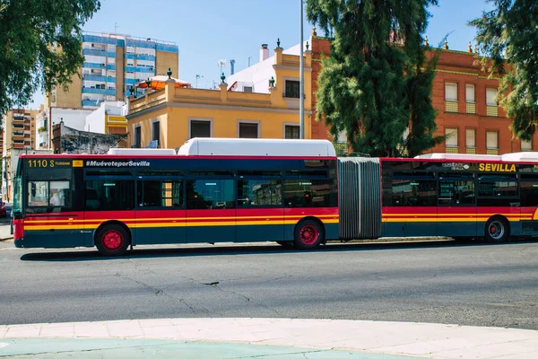 Sevilla Automatische Übersetzung Spanien August 2021 Busfahrt Durch Die Straßen — Stockfoto