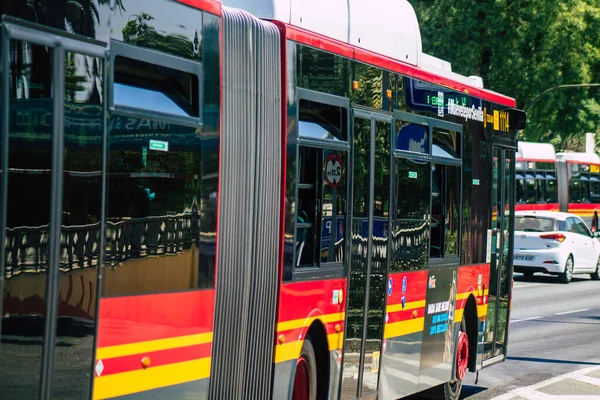 Sevilla España Agosto 2021 Autobús Que Circula Por Las Calles — Foto de Stock