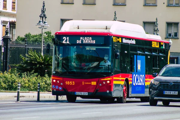 Севілья Іспанія Серпня 2021 Року Автобус Проїхав Вулицями Севільї Під — стокове фото