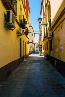 Seville İspanya 21 Ağustos 2021 Seville 'deki Triana Mahallesi' nde bulunan bina, İspanya 'nın güneyindeki Endülüs Bölgesi' nin sembolik şehri ve başkenti.