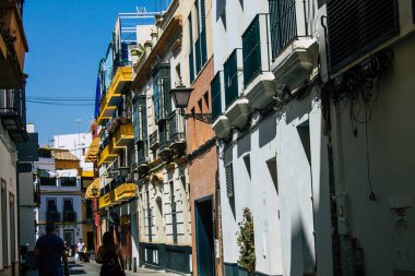 Seville İspanya 21 Ağustos 2021 Seville 'deki Triana Mahallesi' nde bulunan bina, İspanya 'nın güneyindeki Endülüs Bölgesi' nin sembolik şehri ve başkenti.
