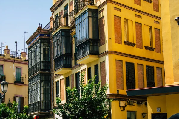 Sevilla España Agosto 2021 Edificio Situado Barrio Triana Sevilla Ciudad — Foto de Stock