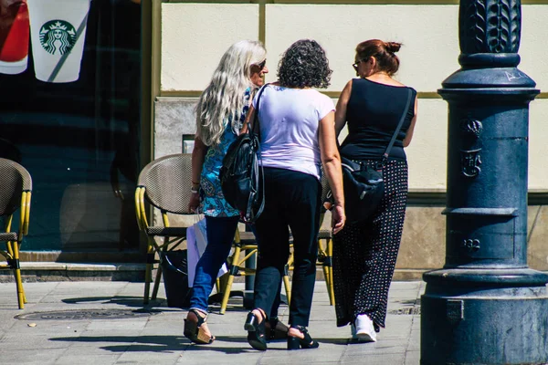 Sevilla España Agosto 2021 Turistas Caminando Por Las Calles Sevilla — Foto de Stock