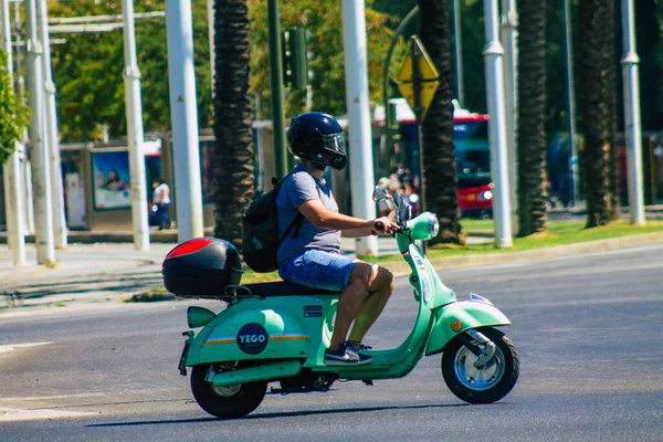 Sevilla Spanien August 2021 Zugänglicher Motorroller Zum Mieten Für Kurze — Stockfoto