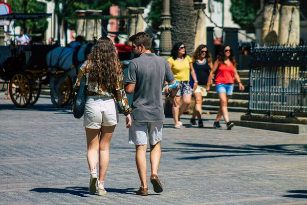 Sevilla Automatische Übersetzung Spanien August 2021 Fußgänger Den Straßen Von — Stockfoto