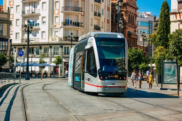 Sevilla España Septiembre 2021 Moderno Tranvía Eléctrico Para Pasajeros Que — Foto de Stock