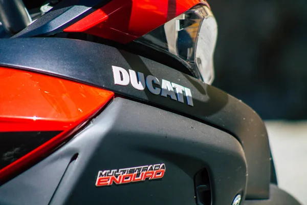 Sevilla Automatische Übersetzung Spanien September 2021 Ducati 1260 Motorrad Geparkt — Stockfoto