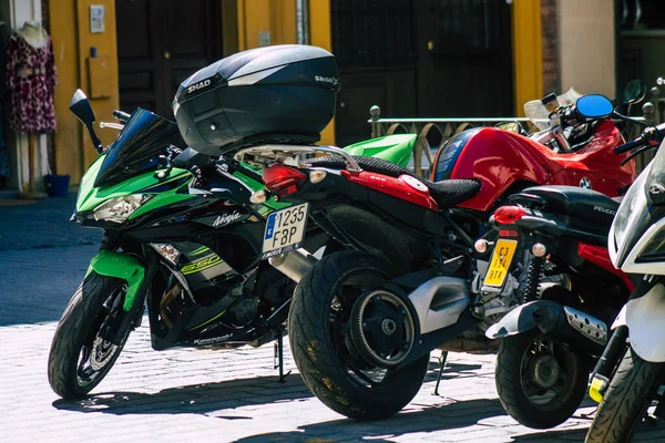 Sevilla Španělsko Září 2021 Motocykly Zaparkované Ulicích Sevilla Symbolické Město — Stock fotografie